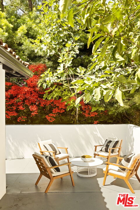 1132 Chantilly Road Los Angeles, CA 90077 - Photo 18 of 22 a view of swimming pool with lounge chair