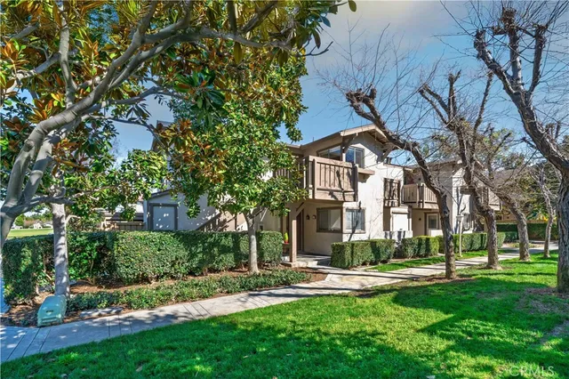 $3,800 | 37 Rockwood, Irvine, CA 92614