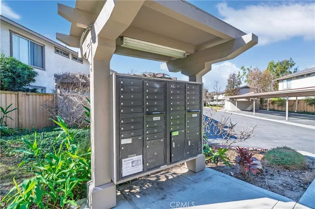 $3,800 | 37 Rockwood, Irvine, CA 92614