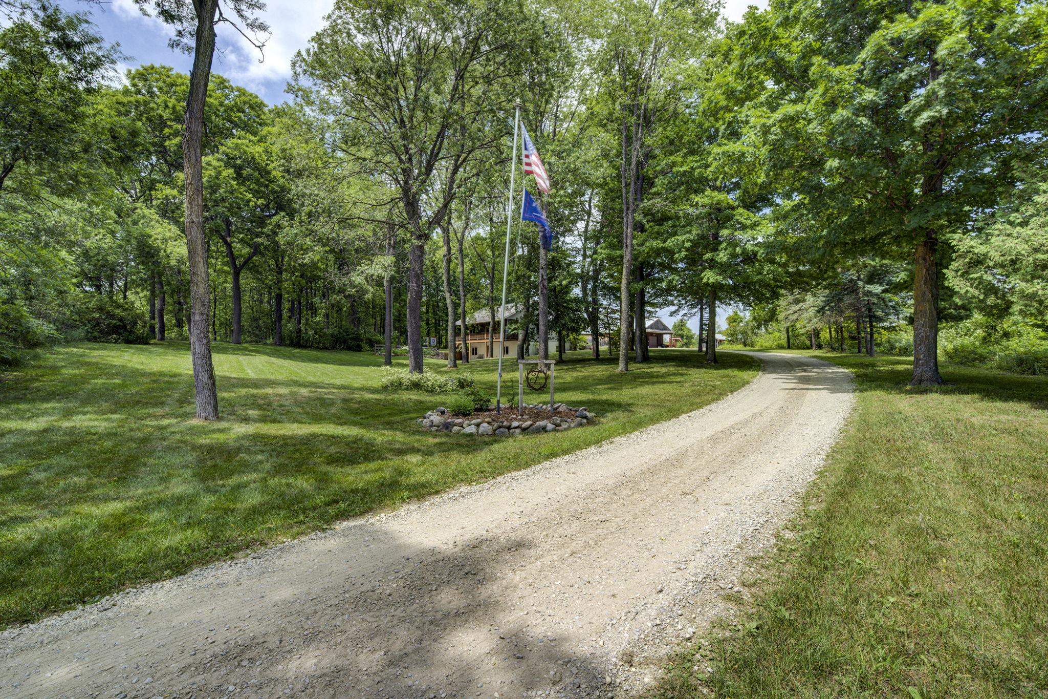 2625 Walton Road Kingsley, MI 49649 - Photo 1 of 59