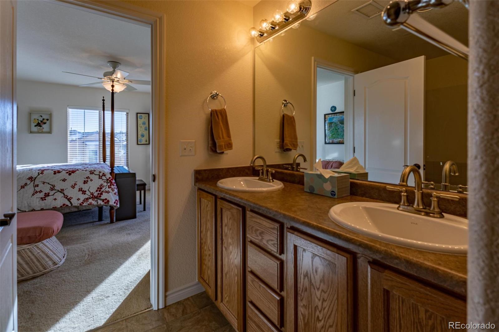 9145 Viaggio Way Highlands Ranch, CO 80126 - Photo 25 of 34 Gallery Image 25