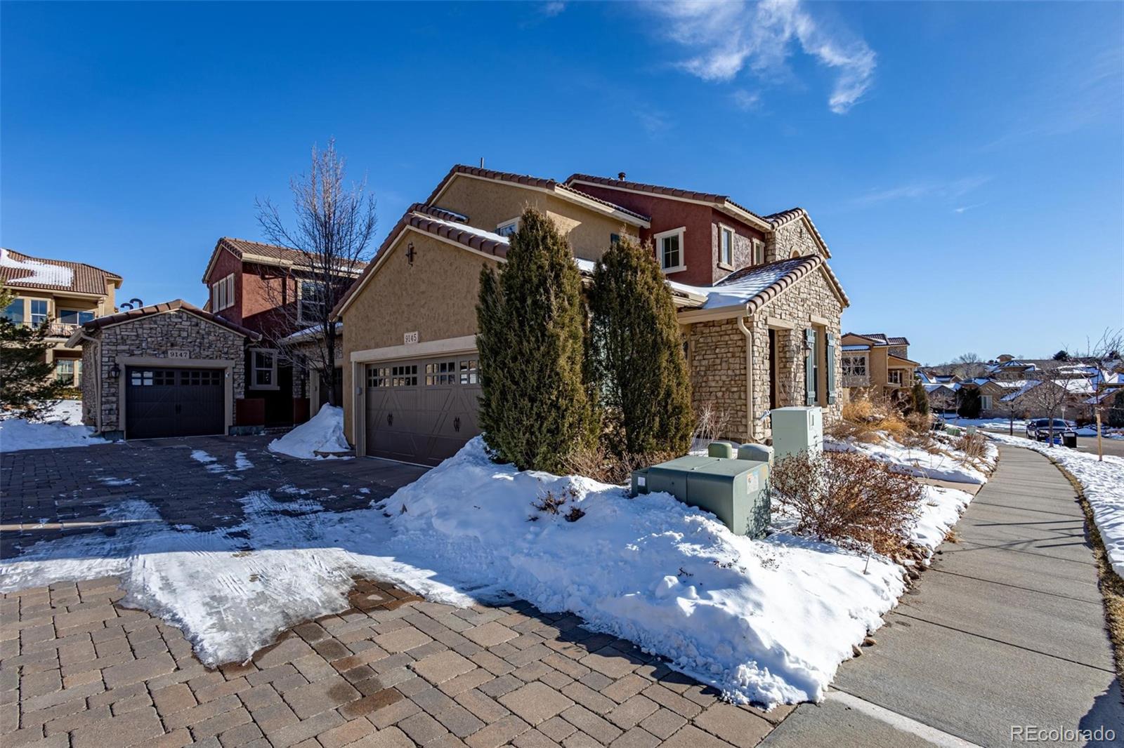 9145 Viaggio Way Highlands Ranch, CO 80126 - Photo 3 of 34 Gallery Image 3