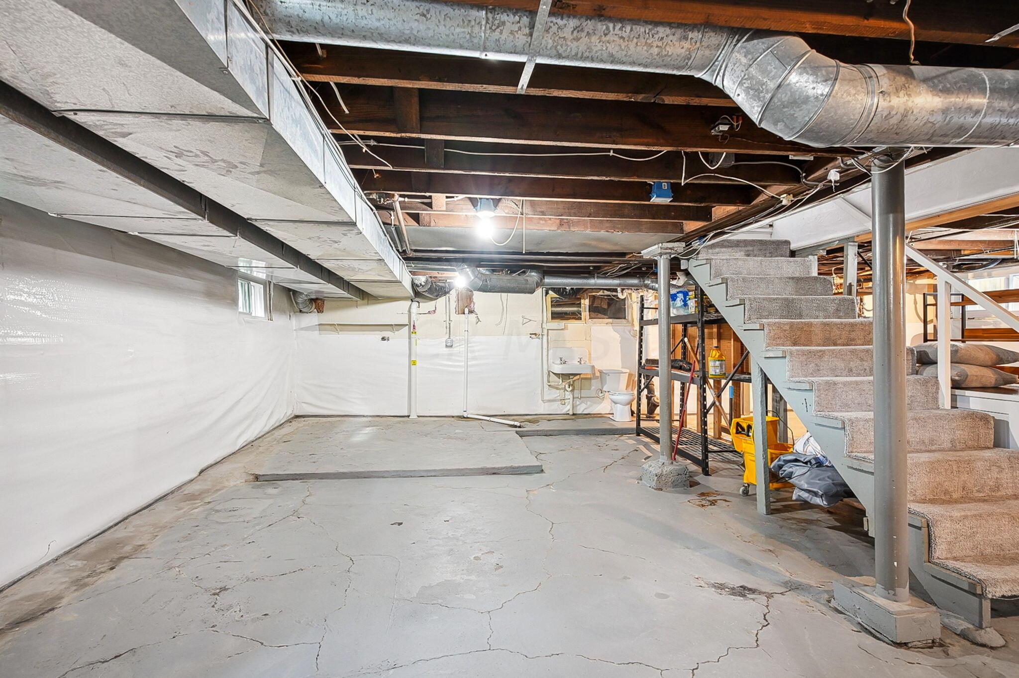 184 East Tulane Road Columbus, OH 43202 - Photo 39 of 50 FULL BASEMENT