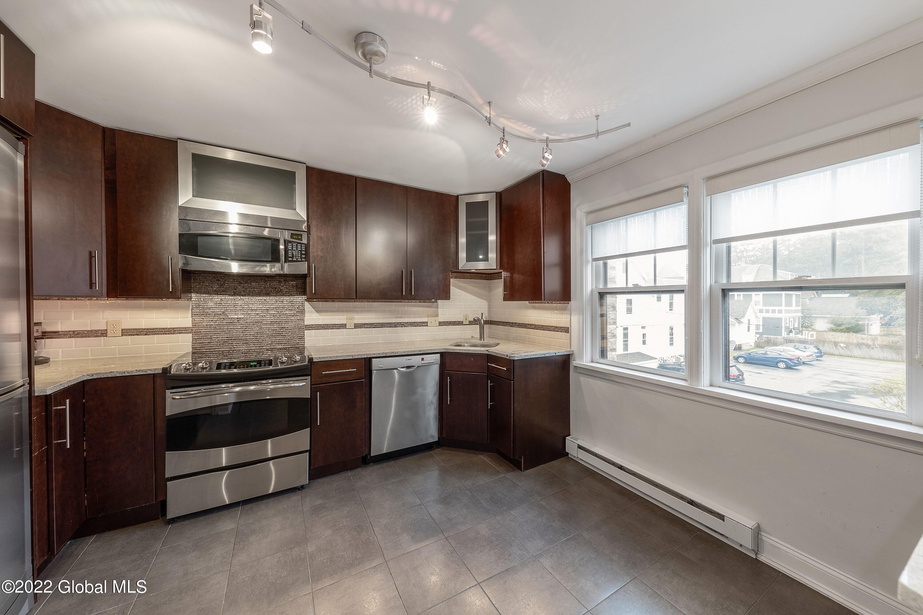 115 Union Avenue, Unit R208 Saratoga Springs, NY 12866 - Photo 6 of 22 1 (2)