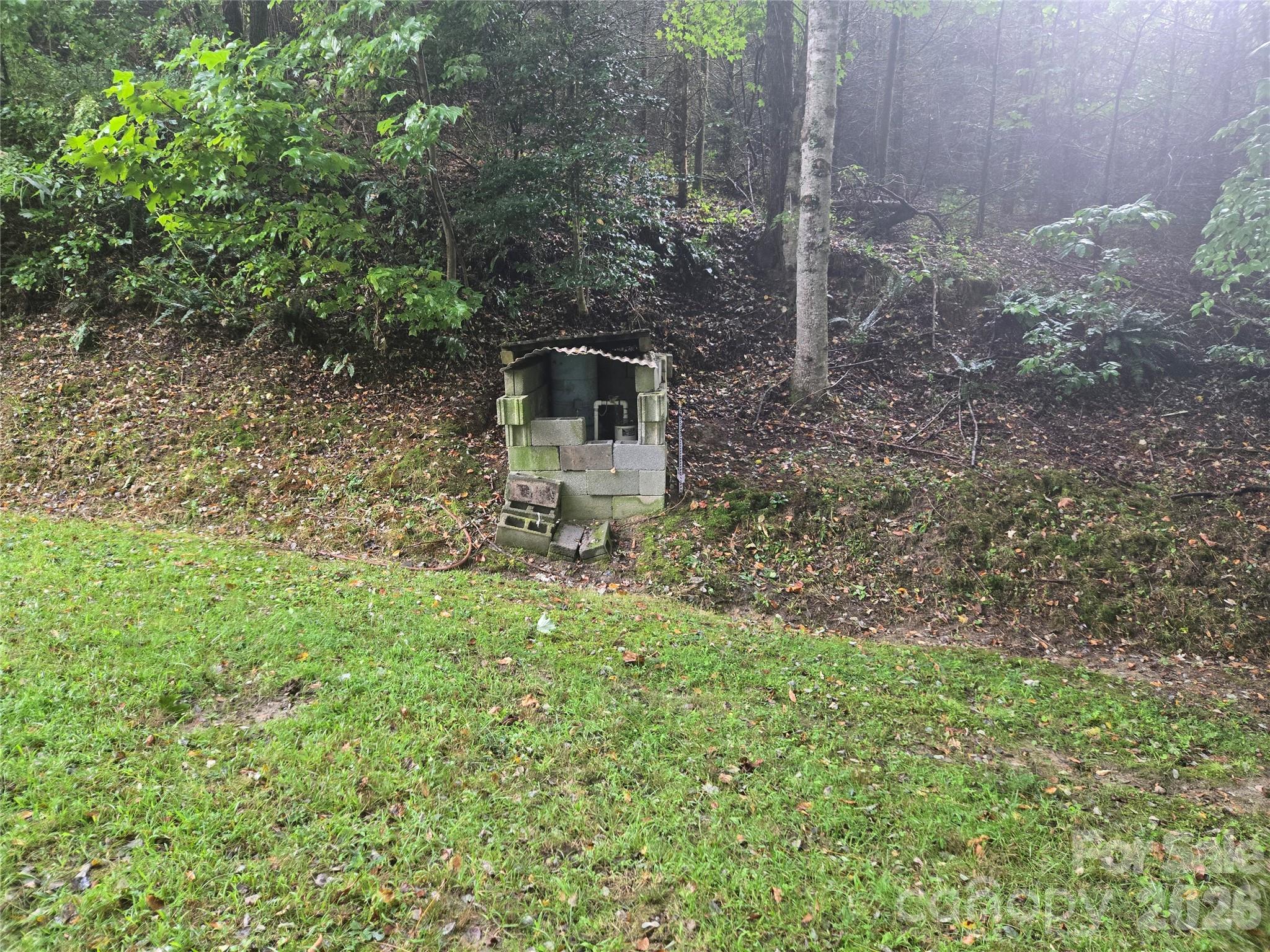 128 Triangle Road Tuckasegee, NC 28783 - Photo 7 of 11 Gallery Image 7