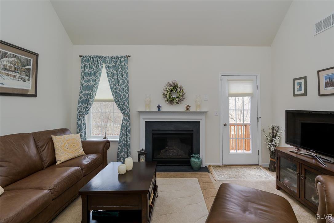 438 Racite Road Alburtis, PA 18011 - Photo 12 of 29 Gallery Image 12