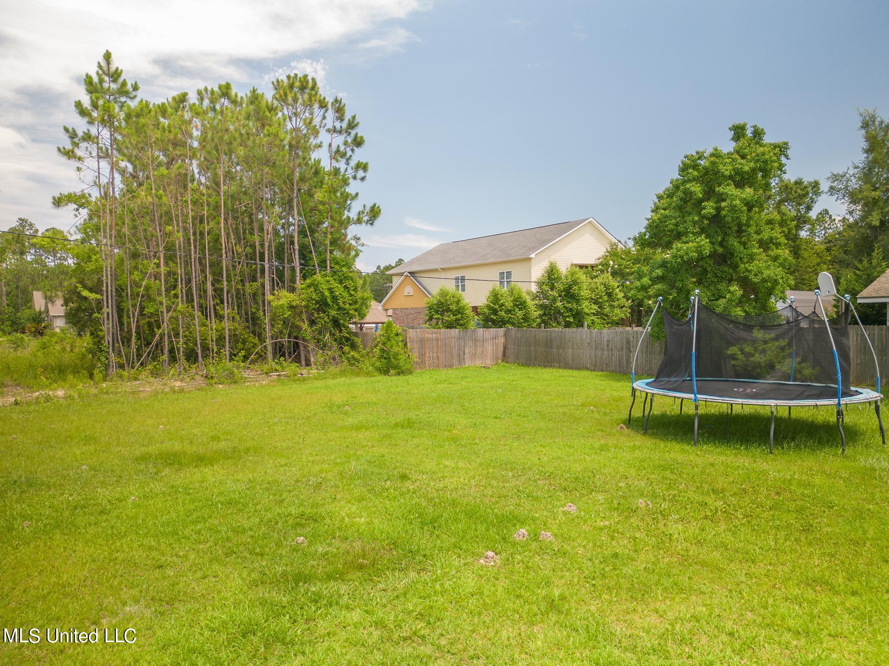 104 Timber Ridge Boulevard Pass Christian, MS 39571 - Photo 21 of 22 104-50