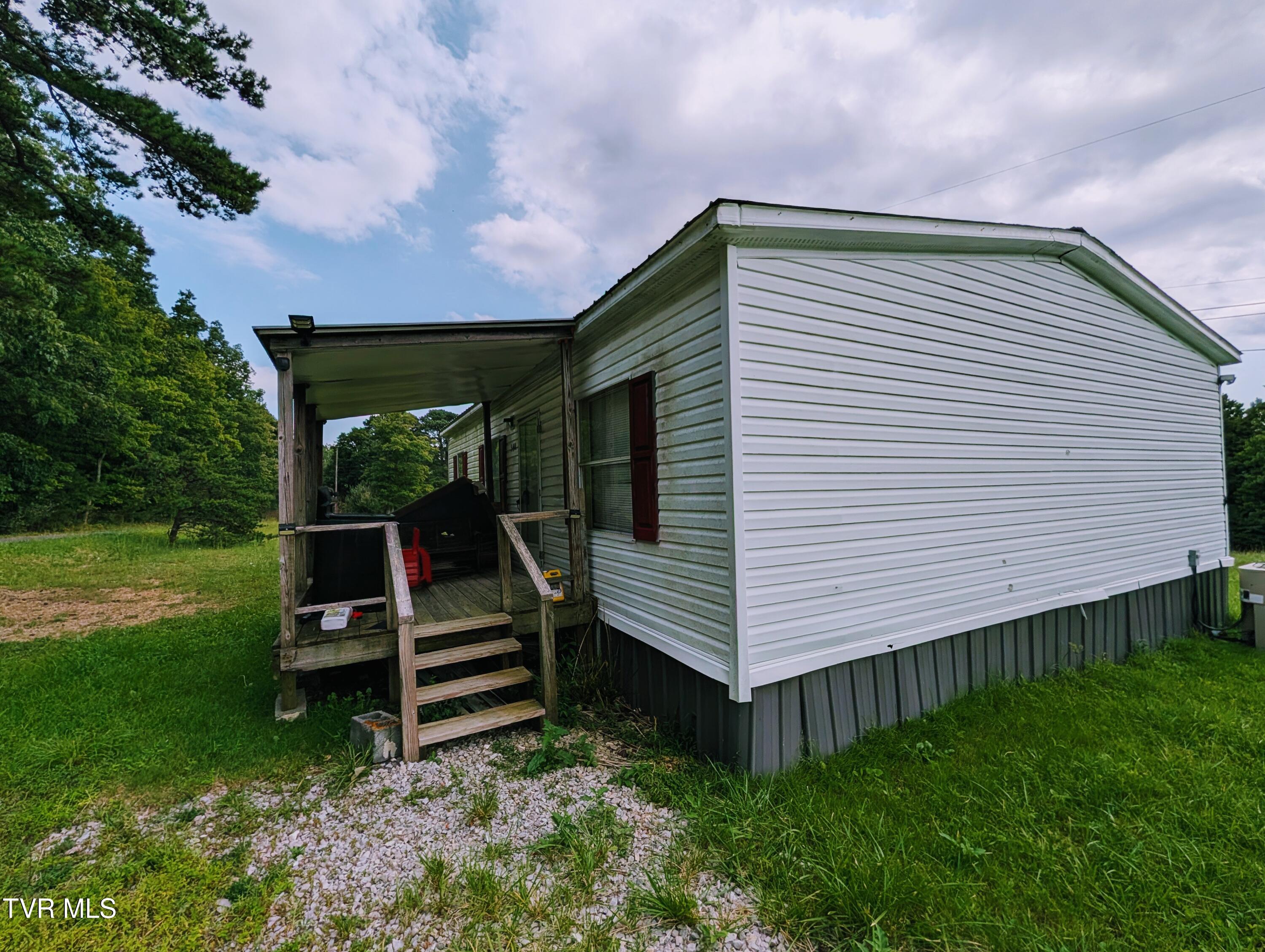540 Little Caney Ridge Coeburn, VA 24230 - Photo 8 of 19 9836
