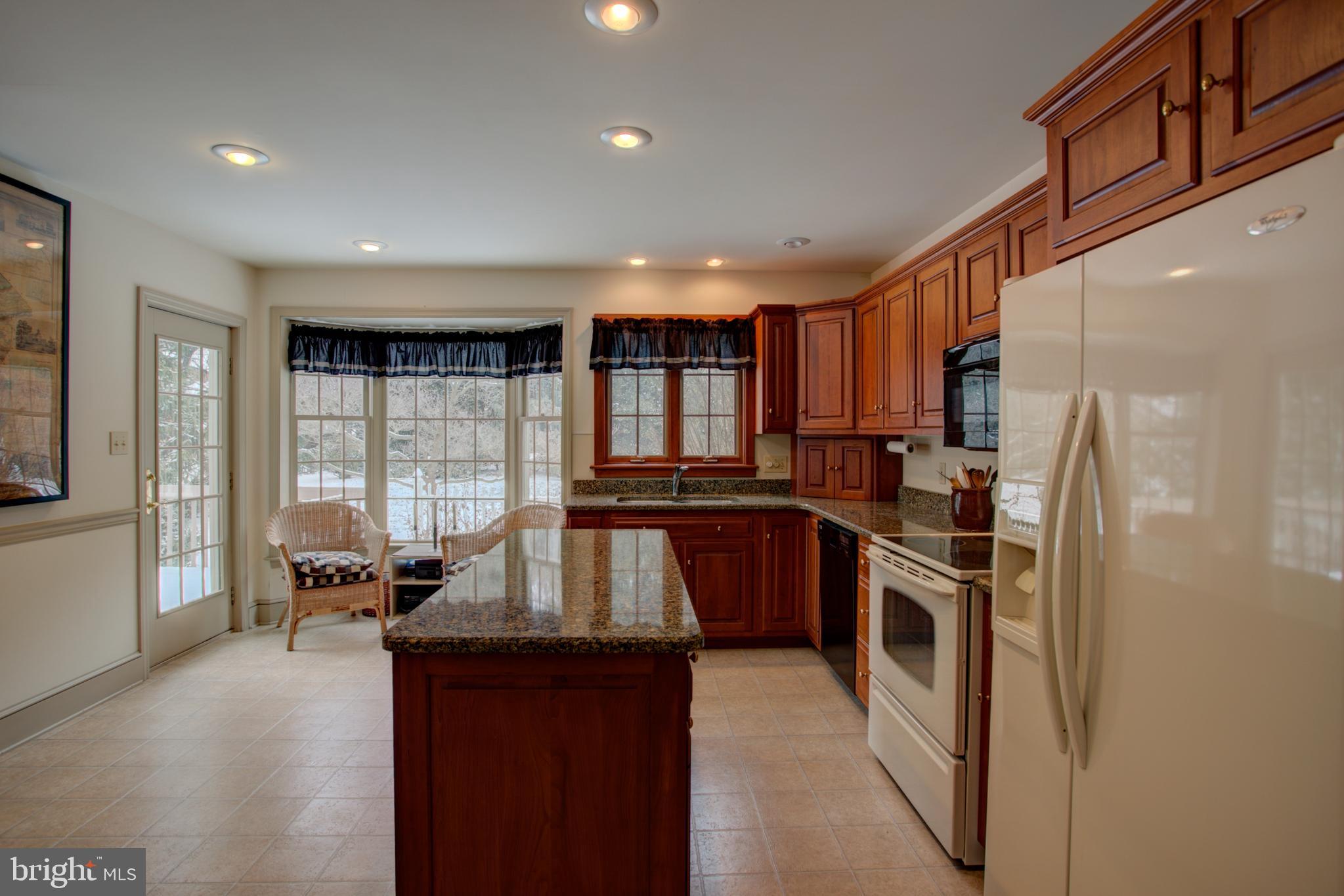 2960 Brookfield Road Lancaster, PA 17601 - Photo 10 of 36