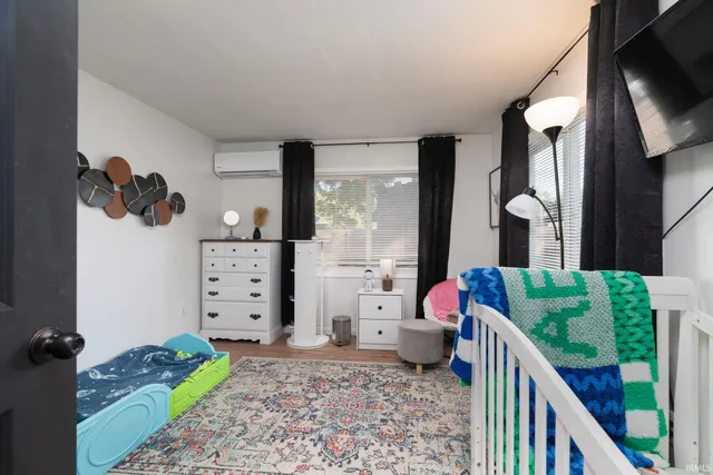 $220,000 | 808 East Pine Lane, Monticello, IN 47960