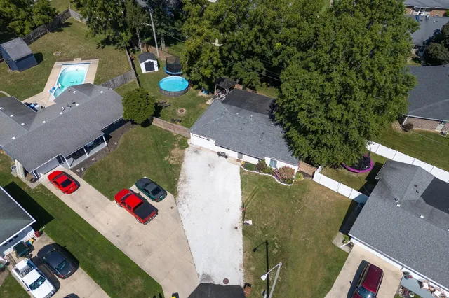 $220,000 | 808 East Pine Lane, Monticello, IN 47960