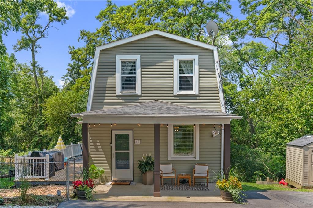 41 Herbst Road Coraopolis, PA 15108 - Photo 1 of 25 Gallery Image 1