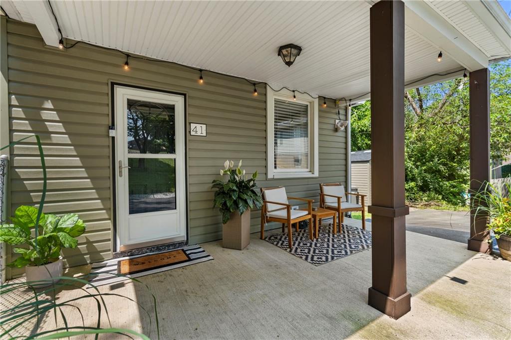 41 Herbst Road Coraopolis, PA 15108 - Photo 2 of 25 Gallery Image 2