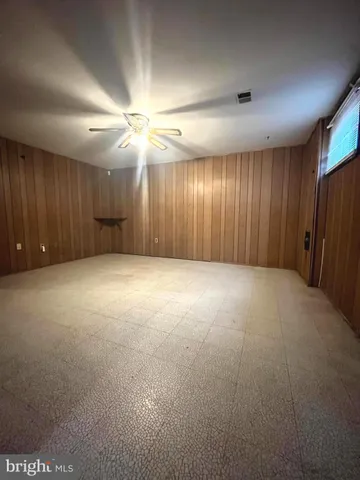 a view of a storage & utility room