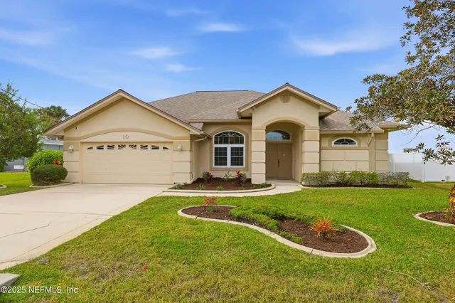 $359,900 | 10 Westgate Lane, Palm Coast, FL 32164