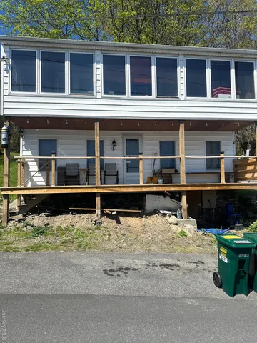 $399,900 | 29 Oakes Road, Highland, NY 12528