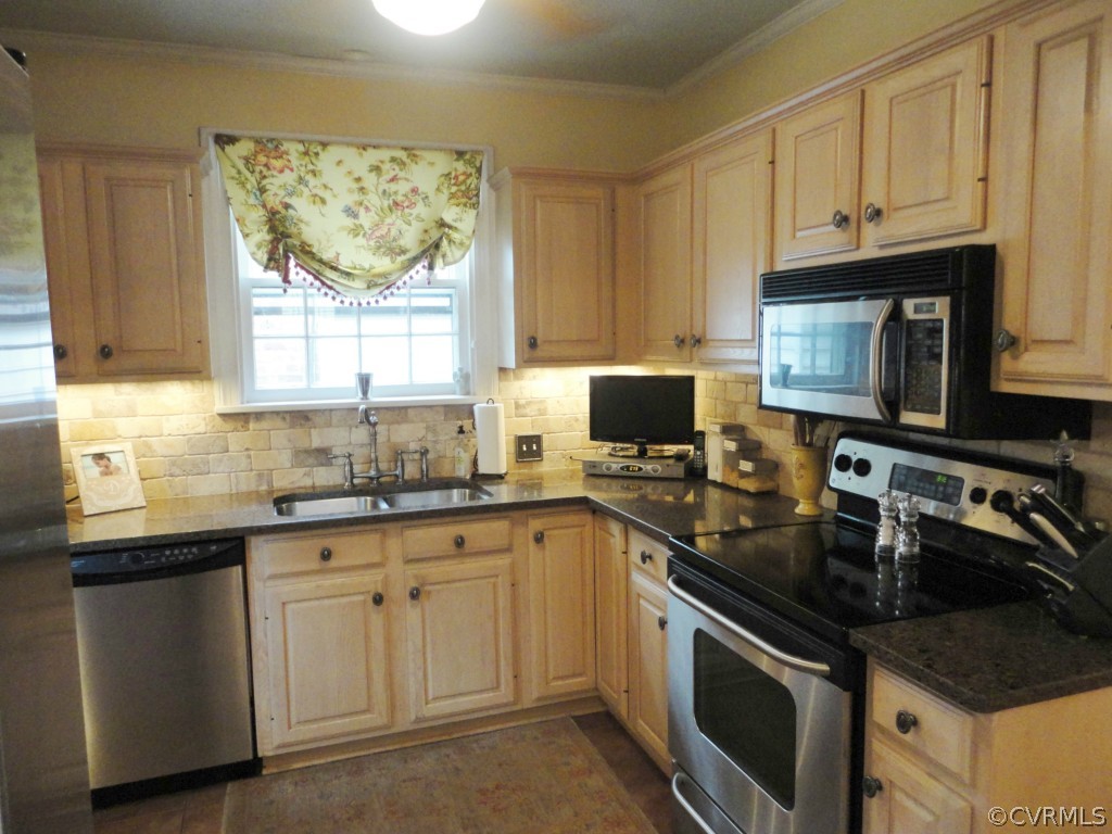 508 Seneca Road Richmond, VA 23226 - Photo 6 of 16 Gallery Image 6