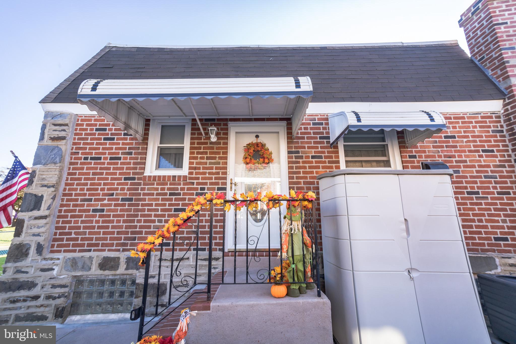 9110 Woodenbridge Road Philadelphia, PA 19136 - Photo 4 of 30 Gallery Image 4
