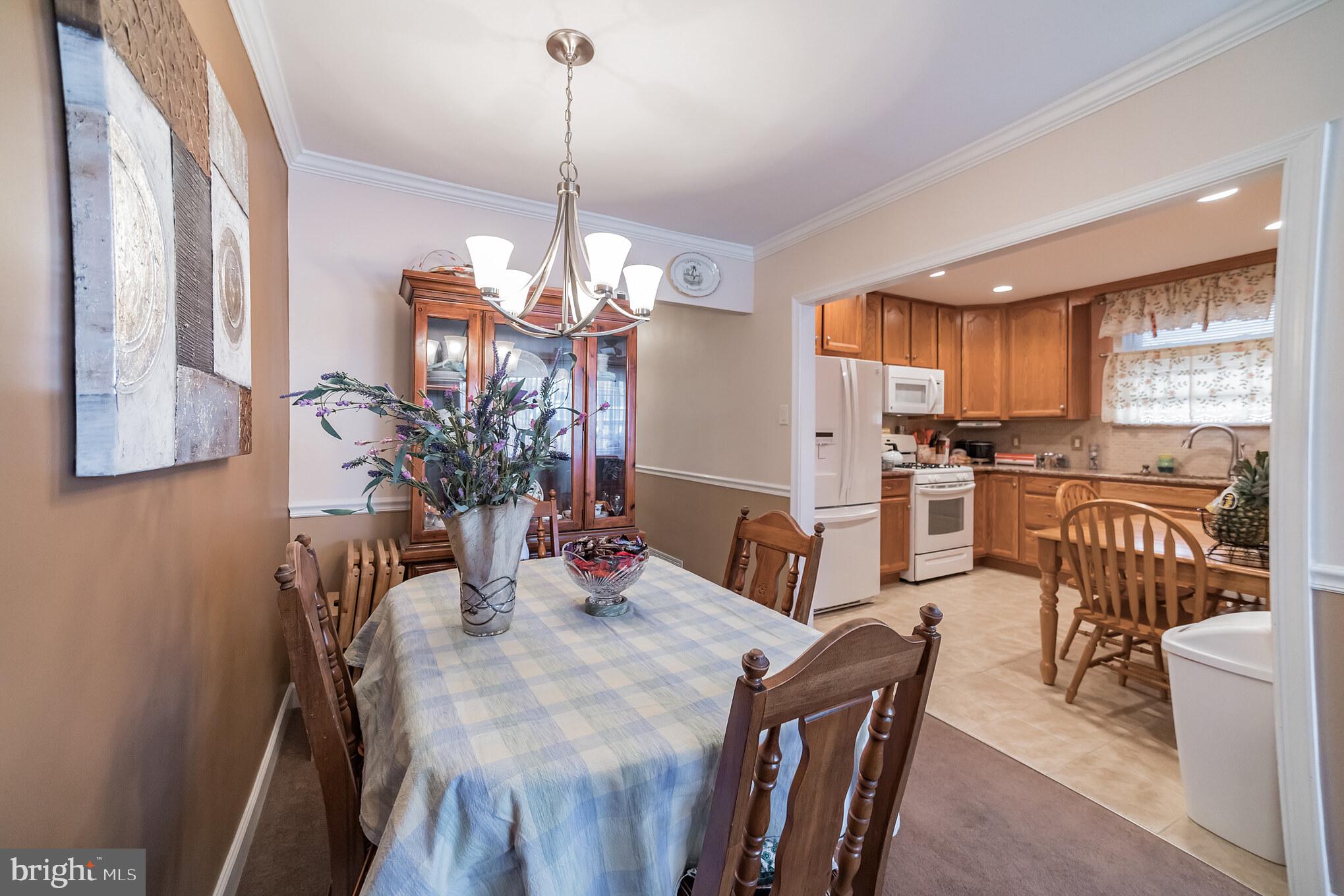 9110 Woodenbridge Road Philadelphia, PA 19136 - Photo 10 of 30 Gallery Image 10