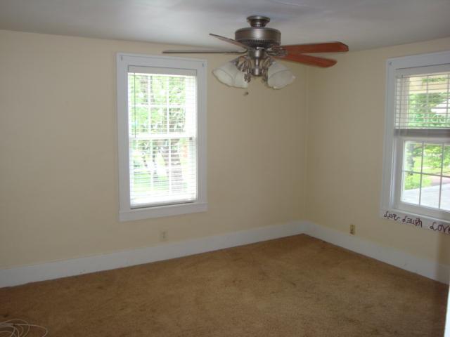 146 Rugg Avenue Newark, OH 43055 - Photo 4 of 6 Gallery Image 4
