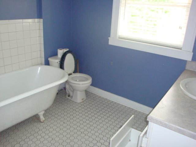 146 Rugg Avenue Newark, OH 43055 - Photo 6 of 6 Gallery Image 6