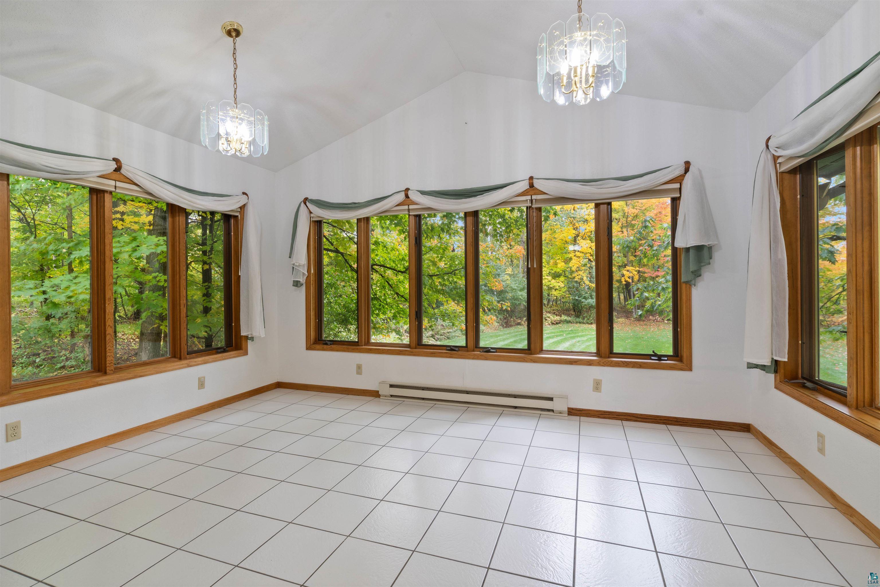 2010 Norton Road Duluth, MN 55803 - Photo 10 of 40 Gallery Image 10