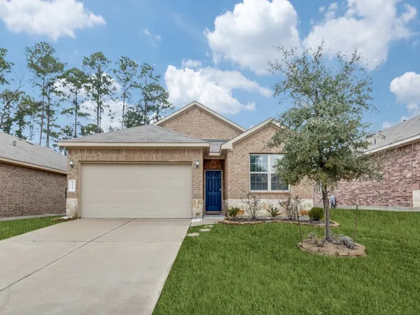 $2,075 | 14214 Glacier Bay Court, Conroe, TX 77384