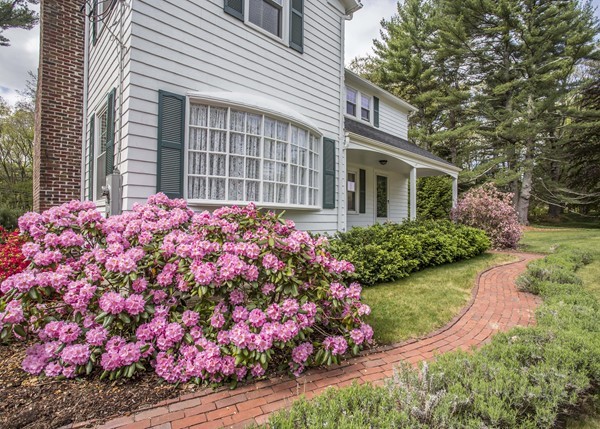 175 Bay State Road Rehoboth, MA 02769 - Photo 3 of 29 Gallery Image 3