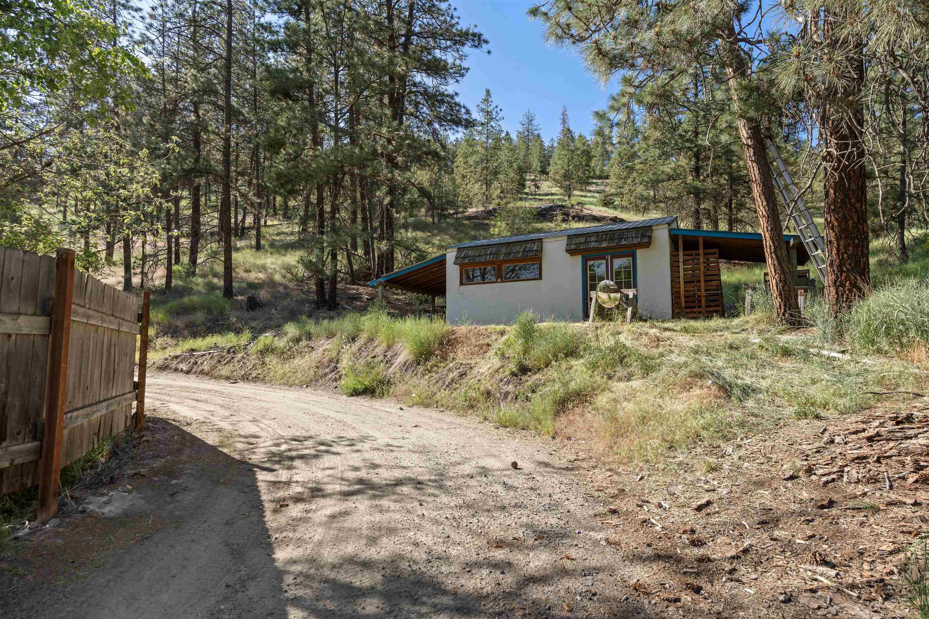 32965 Hawk Creek Ranch Road North Davenport, WA 99122 - Photo 25 of 36