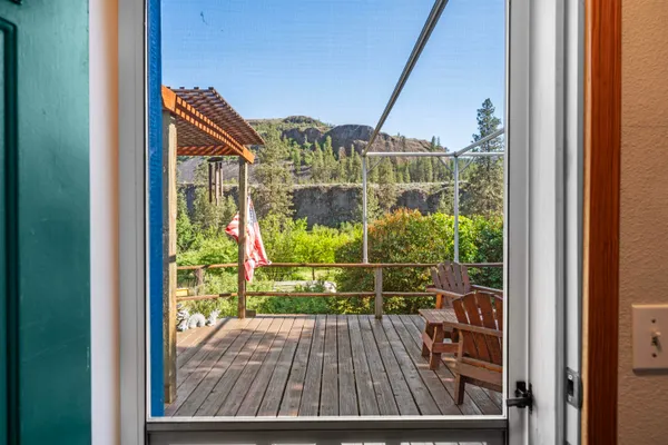 $575,000 | 32965 Hawk Creek Ranch Road North, Davenport, WA 99122