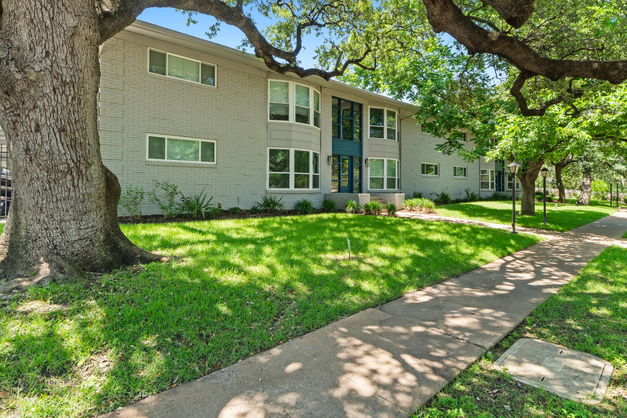 1210 Windsor Road, Unit 220 Austin, TX 78703 - Photo 31 of 32