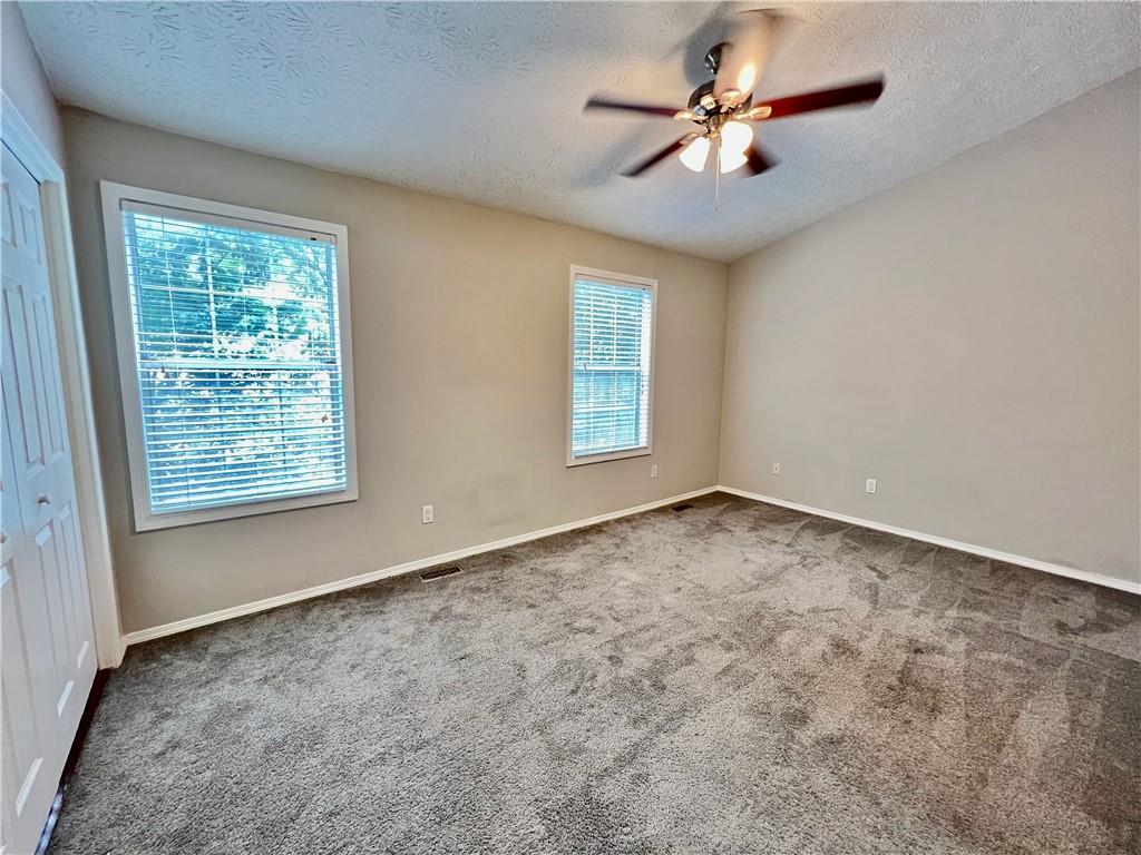 1502 Queen Anne Court Atlanta, GA 30350 - Photo 13 of 21