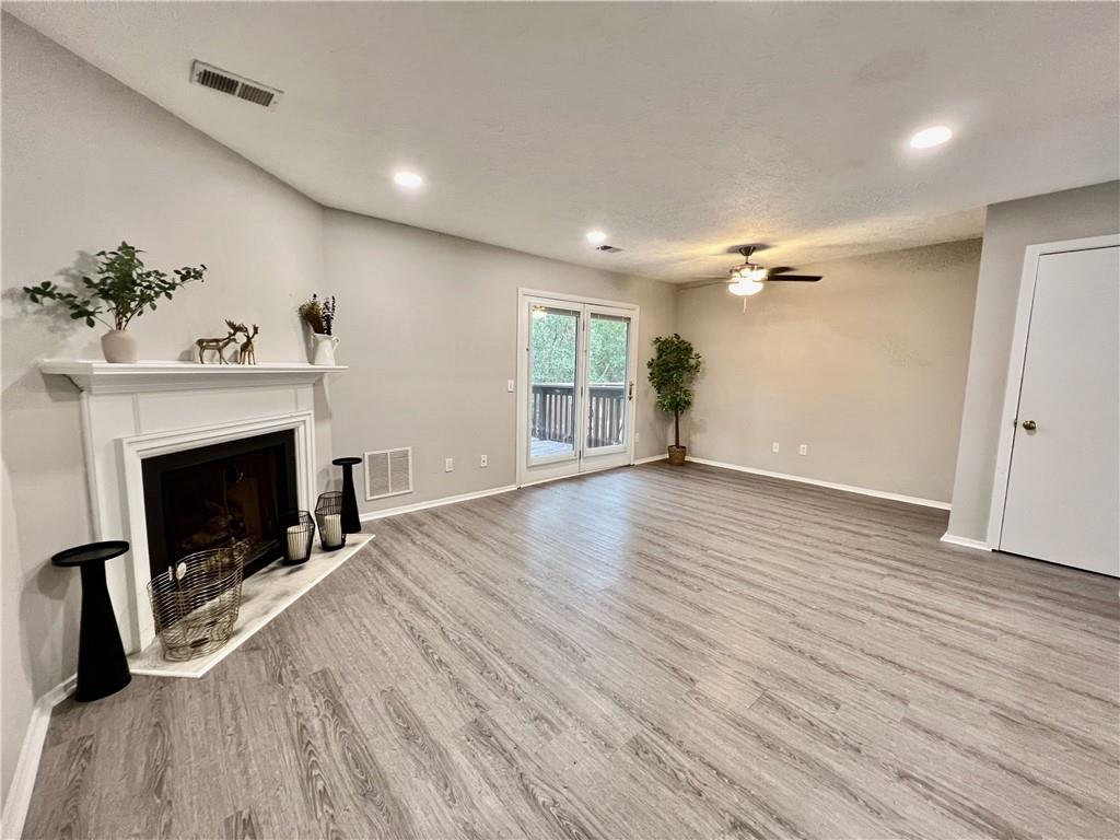 1502 Queen Anne Court Atlanta, GA 30350 - Photo 6 of 21