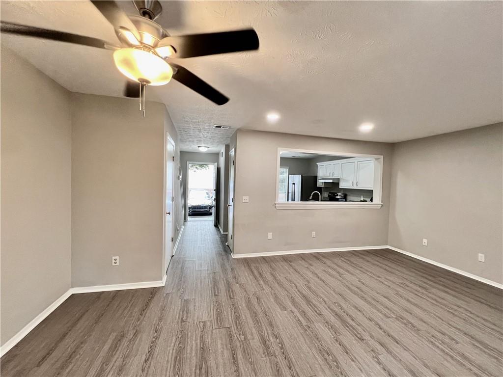 1502 Queen Anne Court Atlanta, GA 30350 - Photo 7 of 21