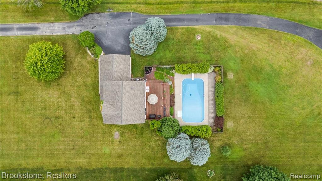 10033 Andersonville Road Clarkston, MI 48346 - Photo 23 of 67 Gallery Image 23