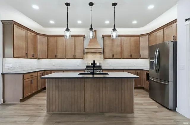 $459,900 | 2021 Approach Drive, Auburn, IN 46706