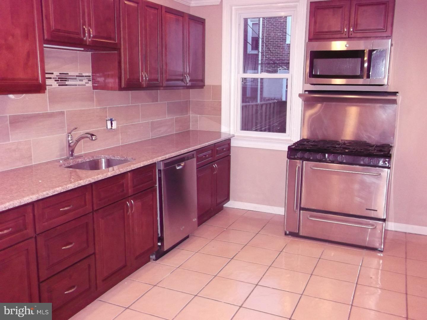 5405 Rutland Street Philadelphia, PA 19124 - Photo 6 of 25 Gallery Image 6