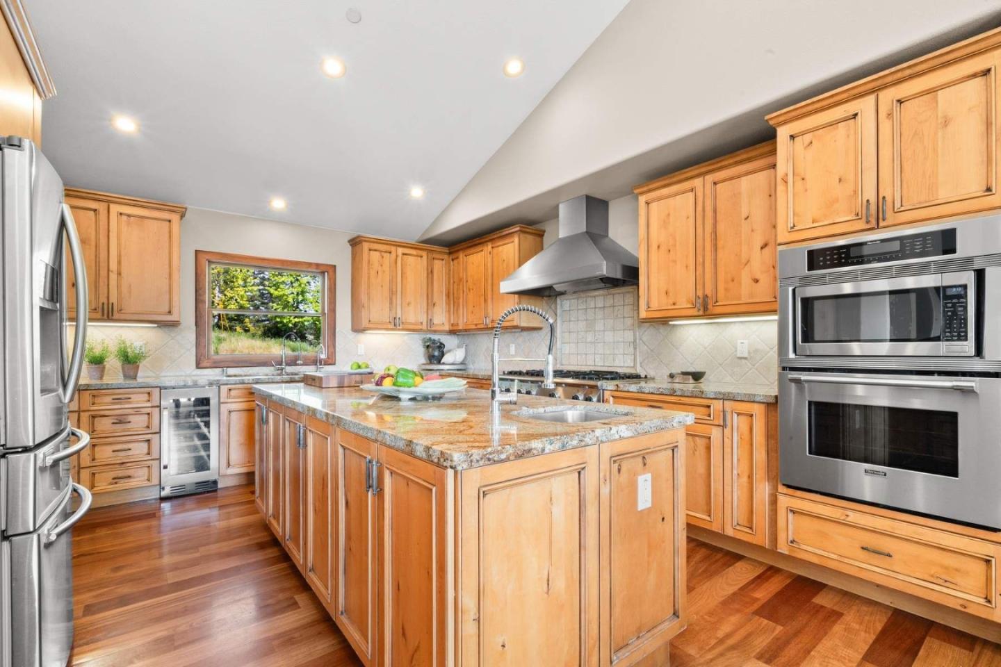 24101 Mountain Charlie Road Los Gatos, CA 95033 - Photo 12 of 67