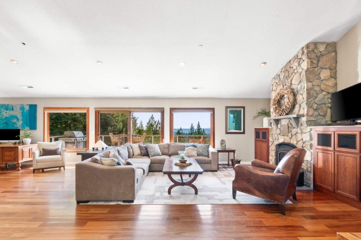 24101 Mountain Charlie Road Los Gatos, CA 95033 - Photo 10 of 67