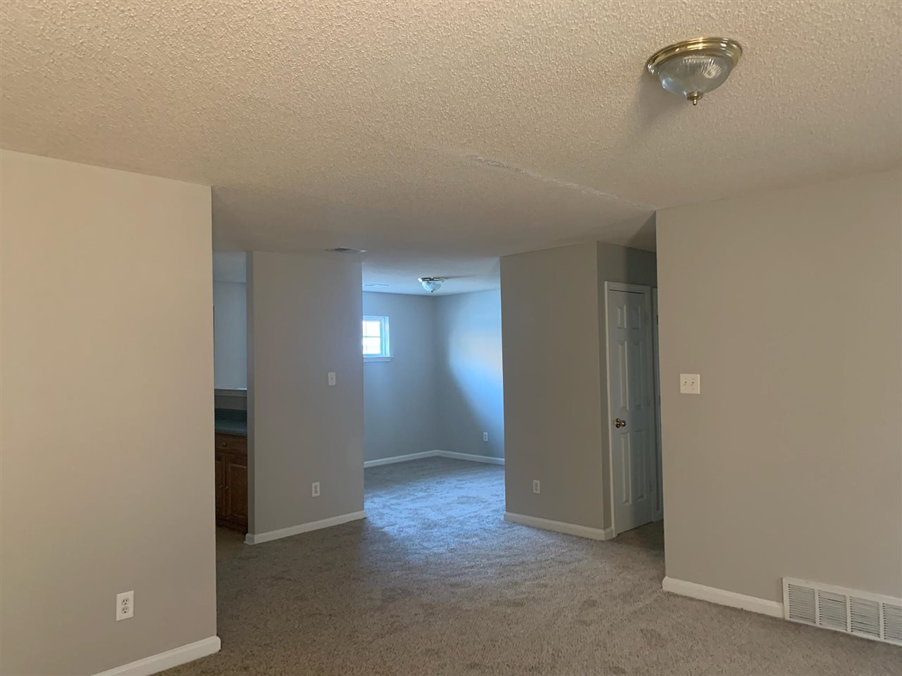 7813 Fallstone Road Memphis, TN 38125 - Photo 8 of 22 Gallery Image 8
