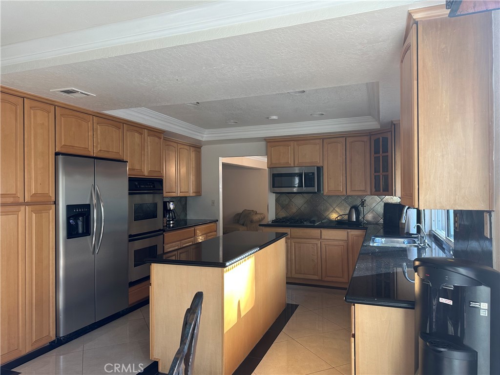 2247 North 1st Avenue Upland, CA 91784 - Photo 12 of 33