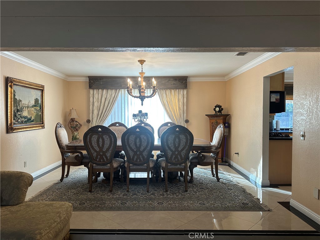 2247 North 1st Avenue Upland, CA 91784 - Photo 6 of 33