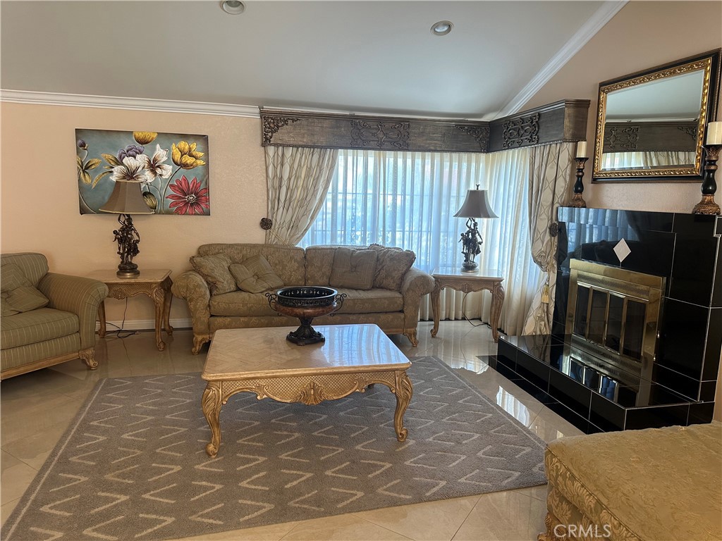 2247 North 1st Avenue Upland, CA 91784 - Photo 9 of 33