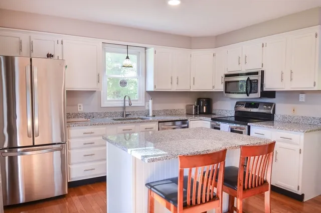 $2,800 | 52 Stockton Street, Unit A, Boylston, MA 01505