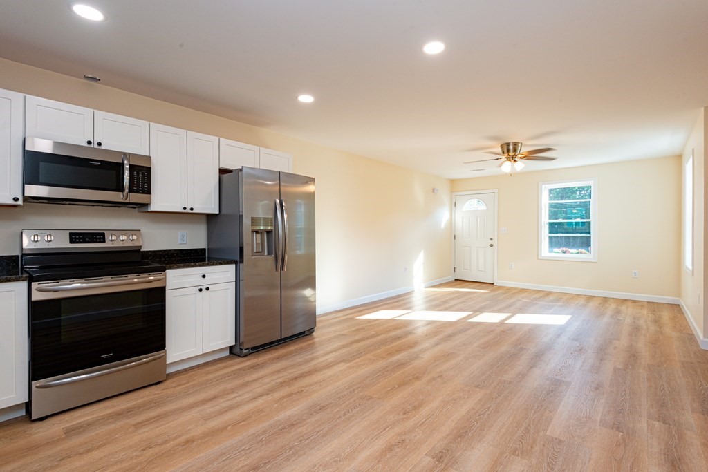 3 County Street, Unit A Peabody, MA 01960 - Photo 13 of 42