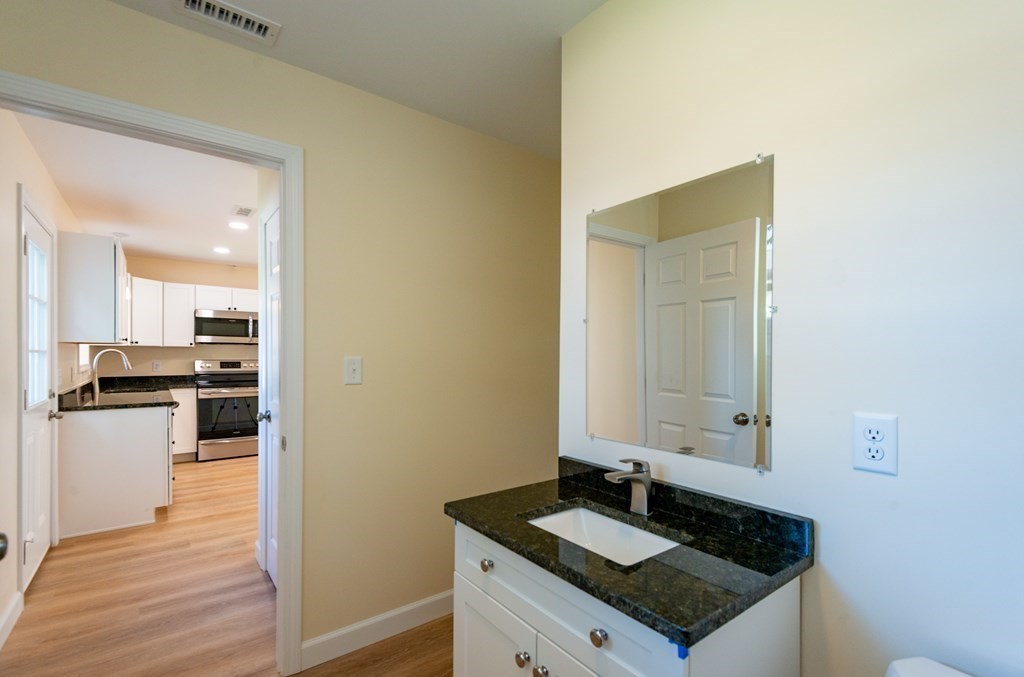 3 County Street, Unit A Peabody, MA 01960 - Photo 18 of 42