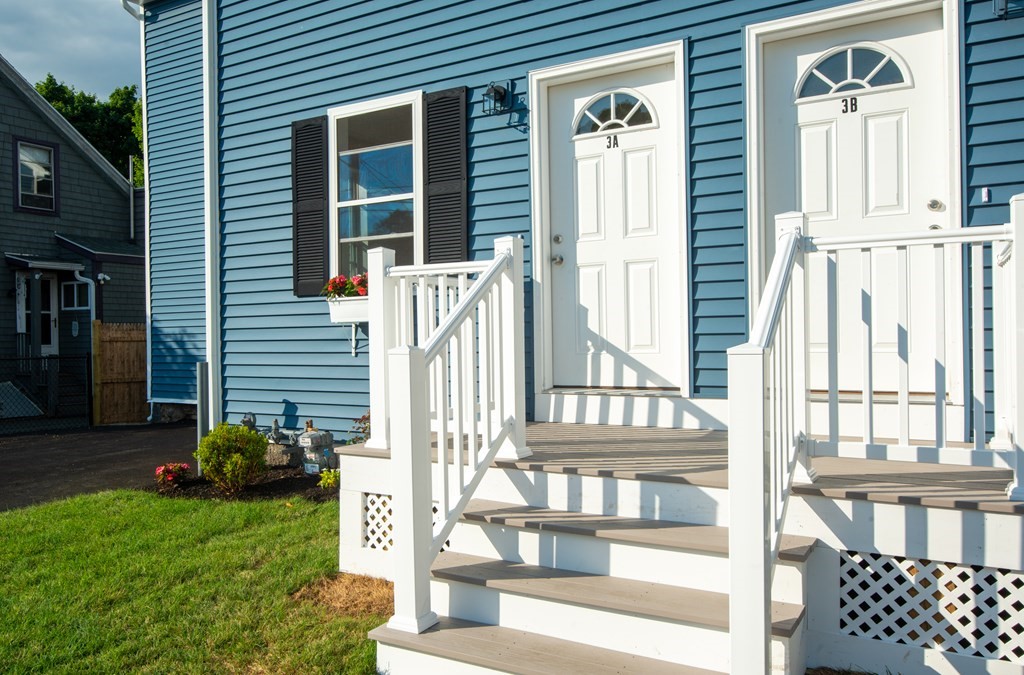 3 County Street, Unit A Peabody, MA 01960 - Photo 2 of 42