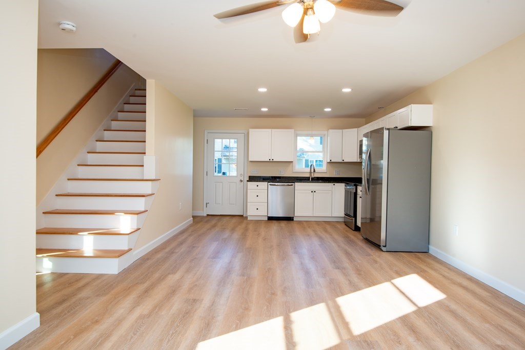 3 County Street, Unit A Peabody, MA 01960 - Photo 8 of 42