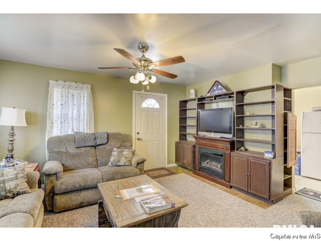 26 Buckingham Road Chatham, IL 62629 - Photo 8 of 28 Gallery Image 8