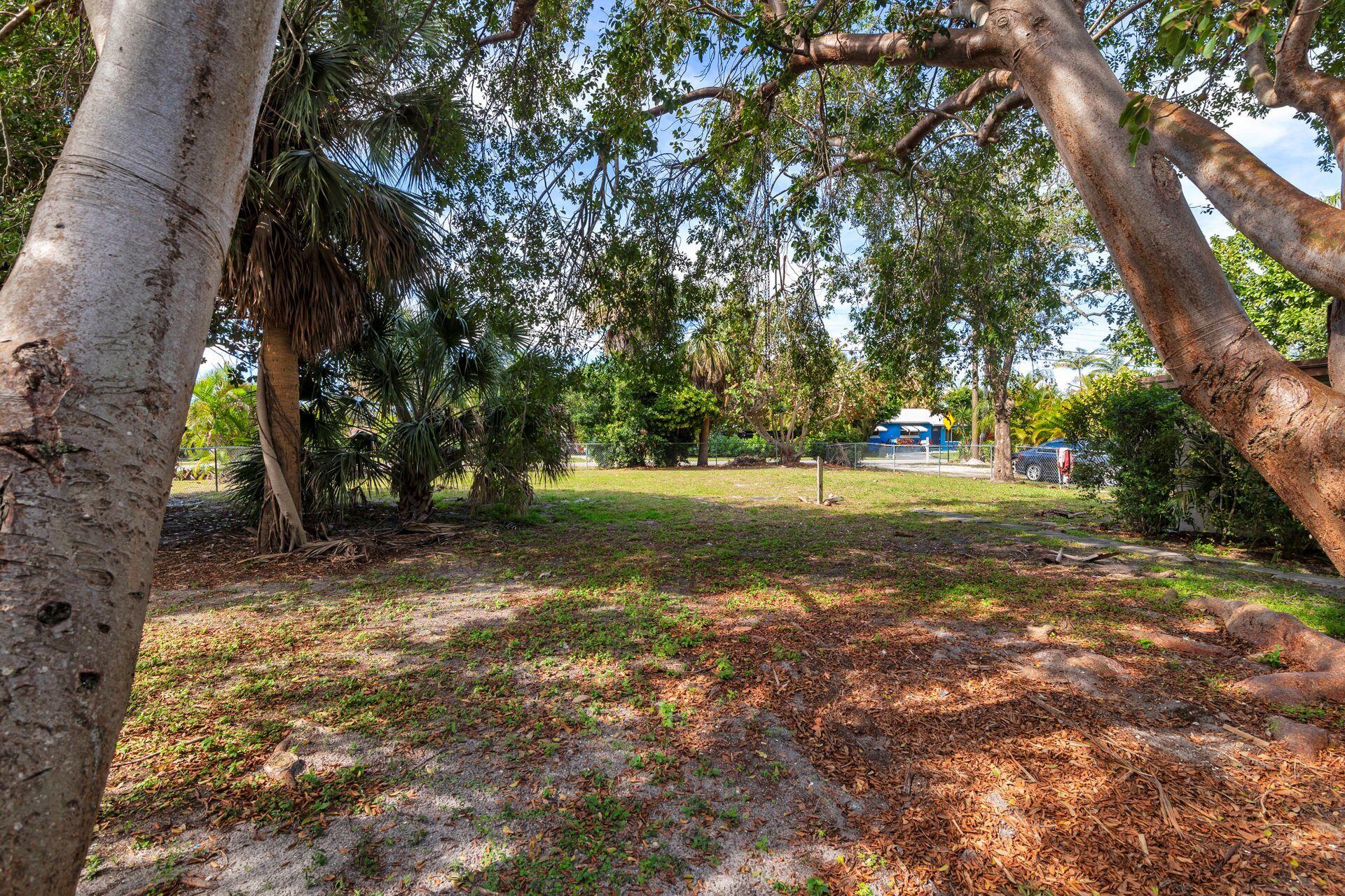 2609 Richard Road West Palm Beach, FL 33403 - Photo 21 of 21 Richard Road yard